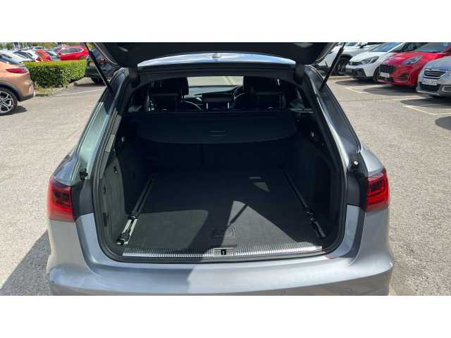 Audi A6 Avant A6 2.0 TDI Ultra Black Edition 5dr S Tronic 