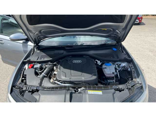 Audi A6 Avant A6 2.0 TDI Ultra Black Edition 5dr S Tronic 