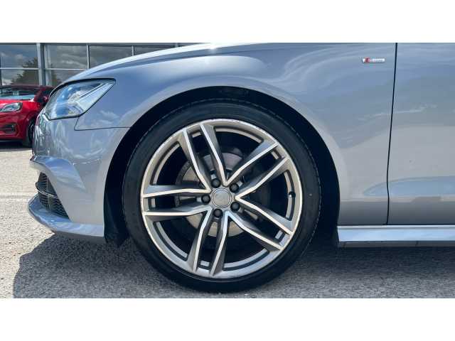 Audi A6 Avant A6 2.0 TDI Ultra Black Edition 5dr S Tronic 