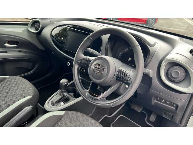 Toyota Aygo X AYGO X 1.0 VVT-i Edge 5dr Auto 