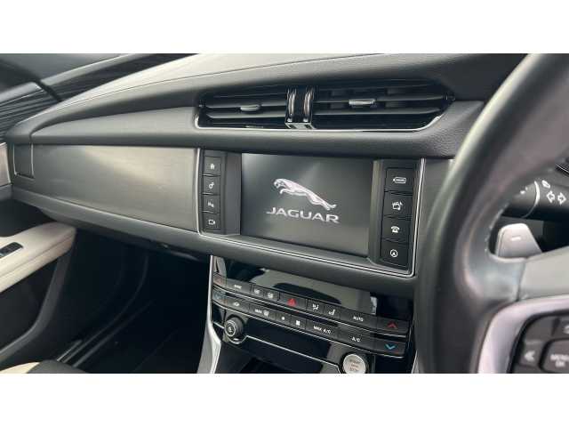 Jaguar XF XF 3.0d V6 S 4dr Auto 