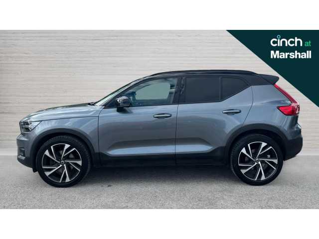 Volvo XC40 XC40 2.0 T4 R DESIGN Pro 5dr AWD Geartronic 