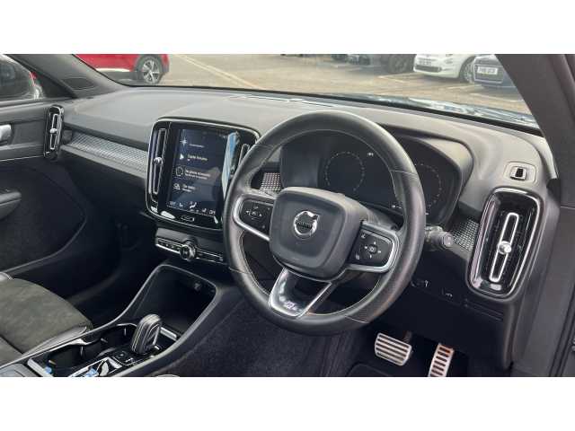 Volvo XC40 XC40 2.0 T4 R DESIGN Pro 5dr AWD Geartronic 