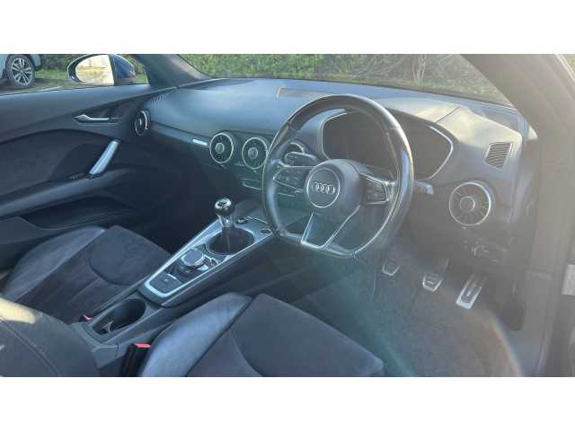 Audi TT TT 1.8T FSI Sport 2dr 