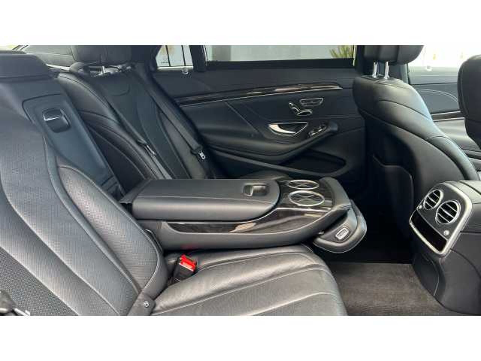 Mercedes-Benz S CLASS S350d L AMG Line Executive 4dr 9G-Tronic 