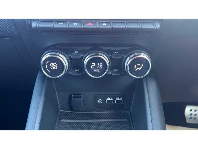Renault Captur CAPTUR 1.6 E-Tech full hybrid 145 Engineered 5dr Auto 
