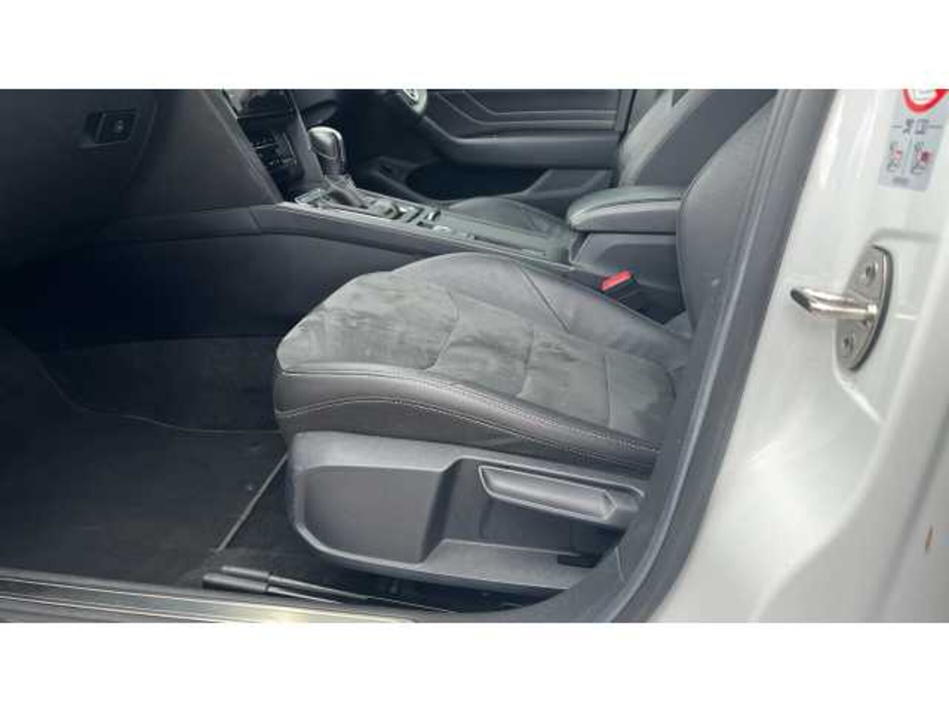 Volkswagen Arteon ARTEON 2.0 TDI R-Line 5dr DSG 