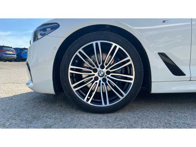 BMW 5 SERIES 530i M Sport 4dr Auto 