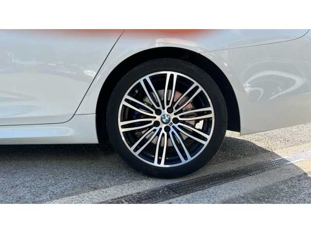 BMW 5 SERIES 530i M Sport 4dr Auto 