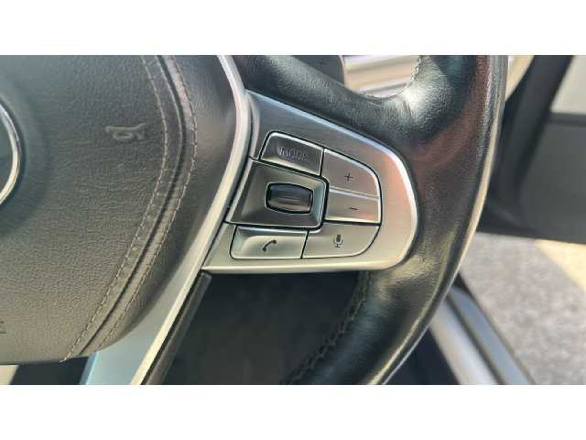 BMW 7 SERIES 750i M Sport 4dr Auto 