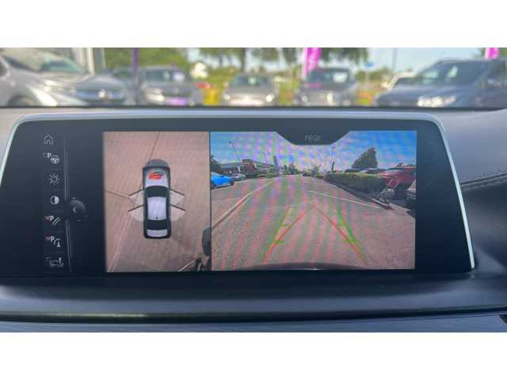 BMW 7 SERIES 750i M Sport 4dr Auto 