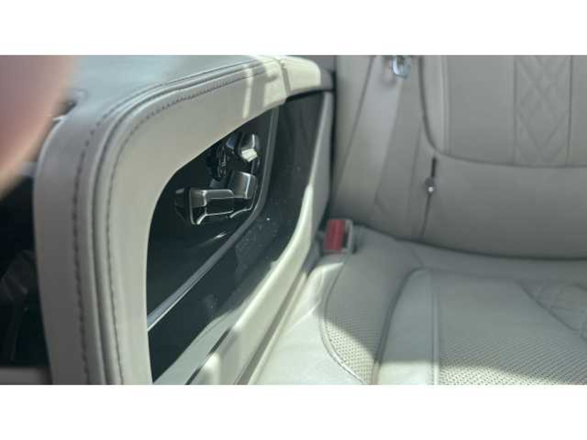 BMW 7 SERIES 750i M Sport 4dr Auto 