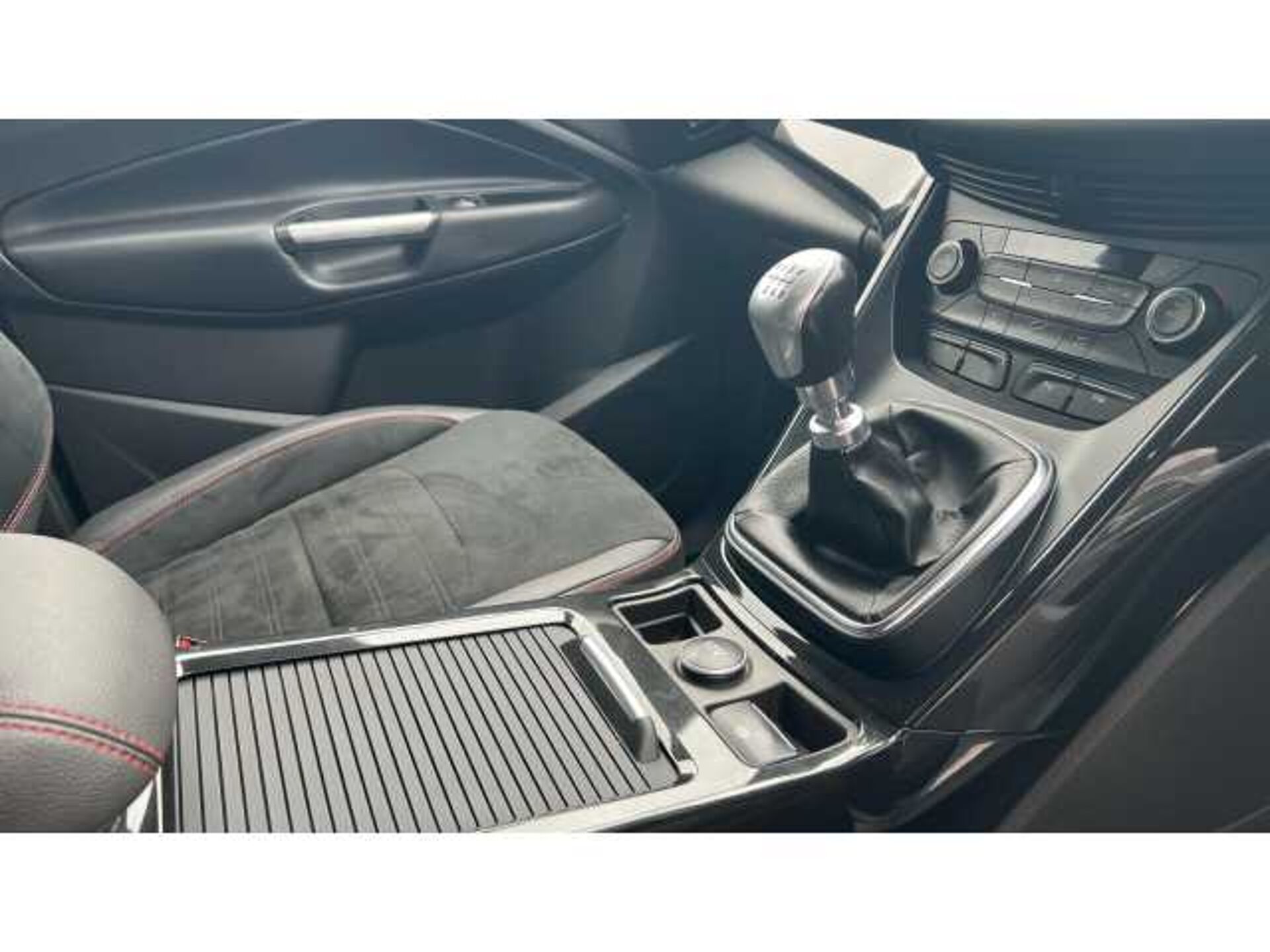 Ford Kuga KUGA 2.0 TDCi ST-Line 5dr 2WD 