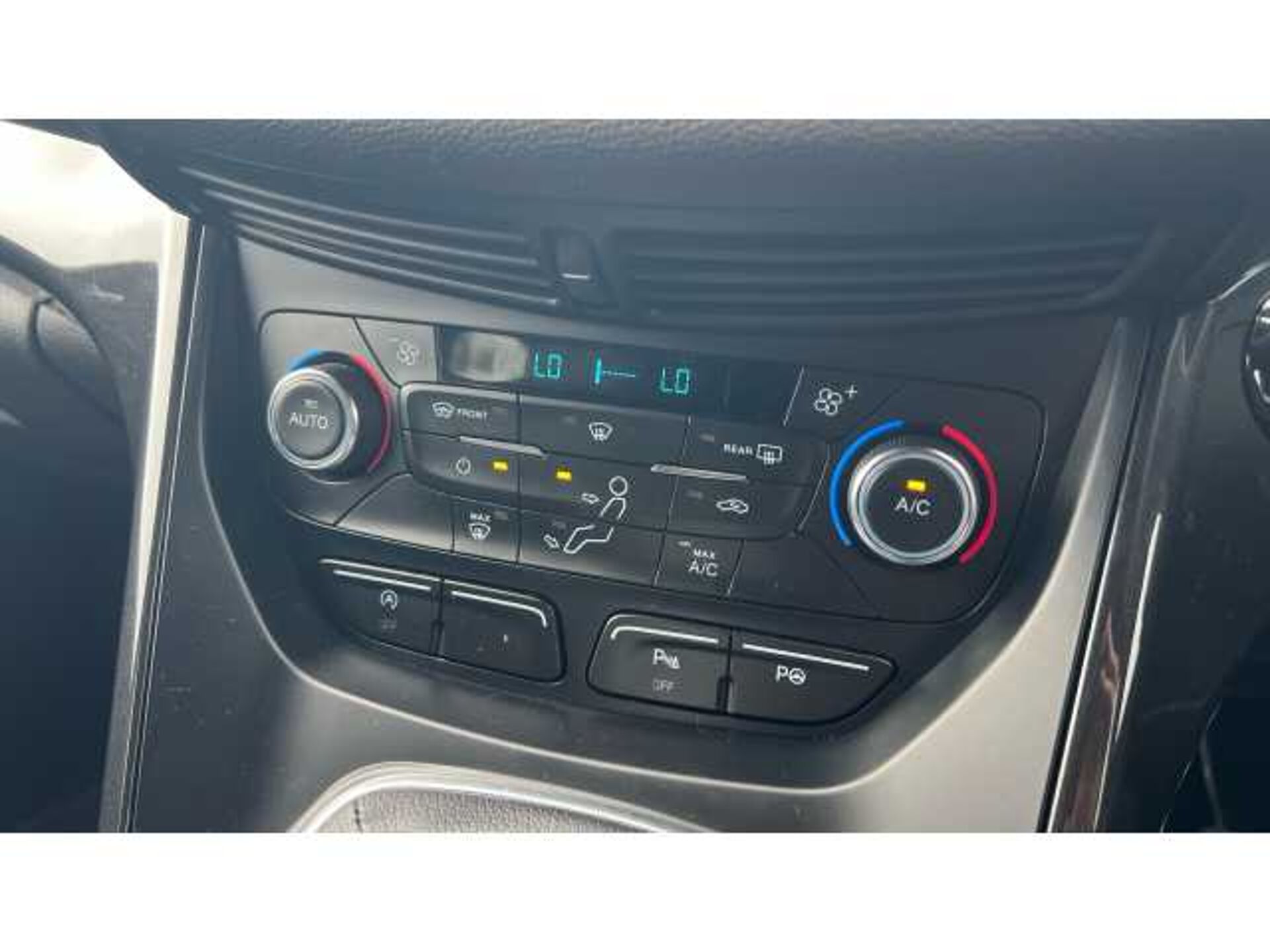 Ford Kuga KUGA 2.0 TDCi ST-Line 5dr 2WD 