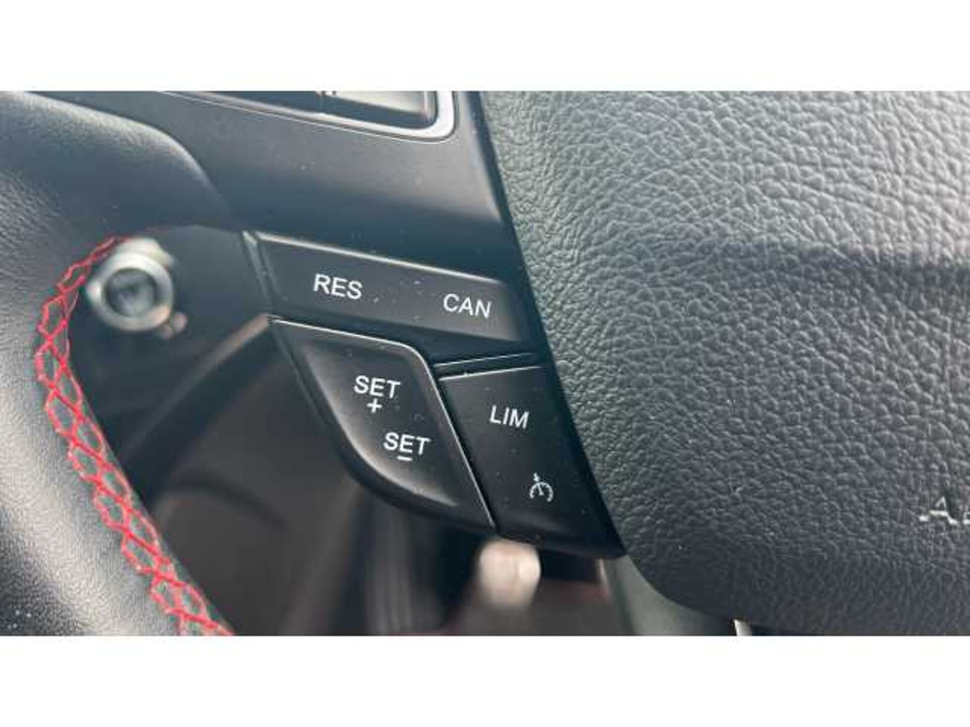 Ford Kuga KUGA 2.0 TDCi ST-Line 5dr 2WD 