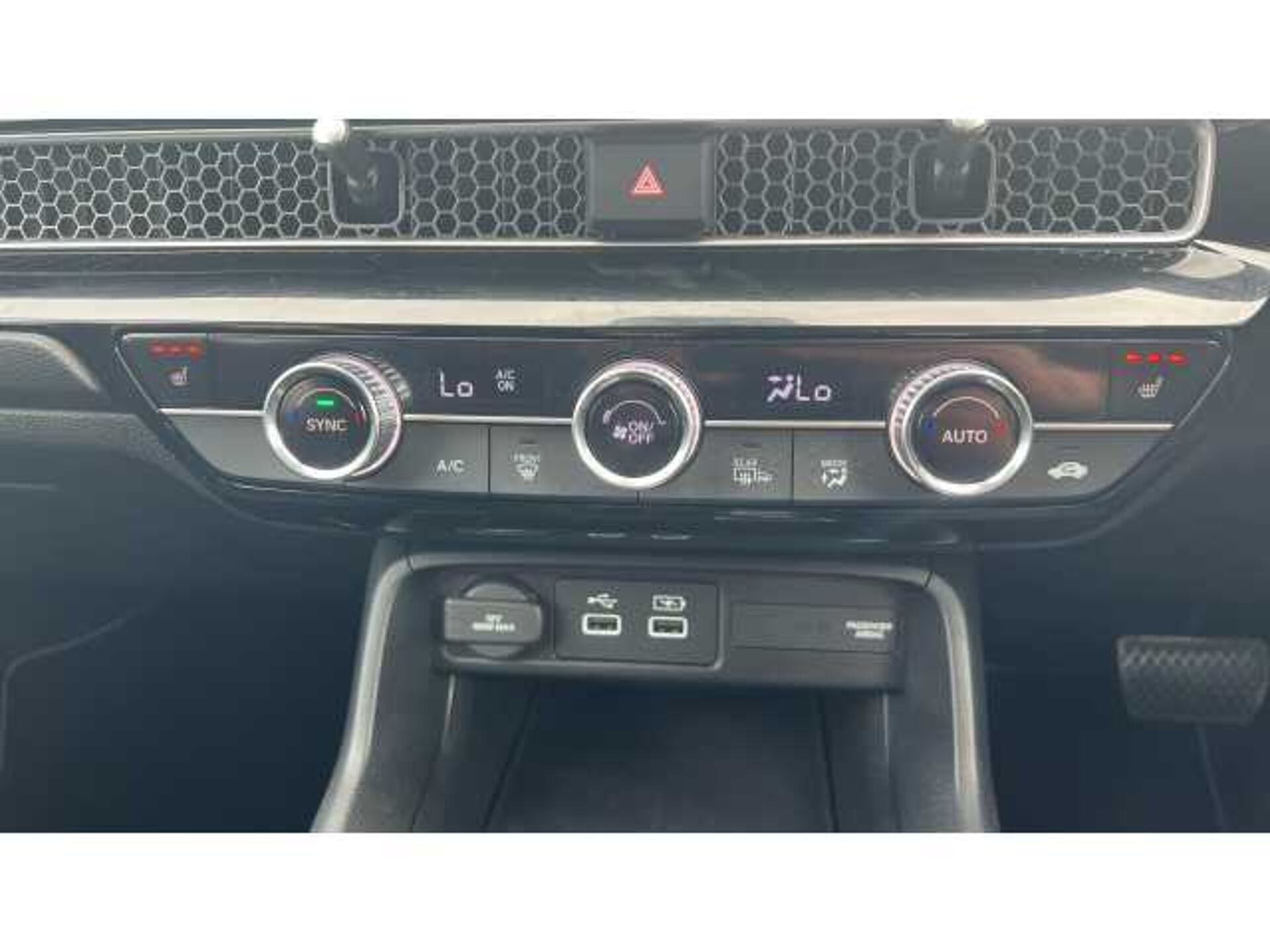 Honda Civic Hybrid CIVIC 2.0 eHEV Elegance 5dr CVT 