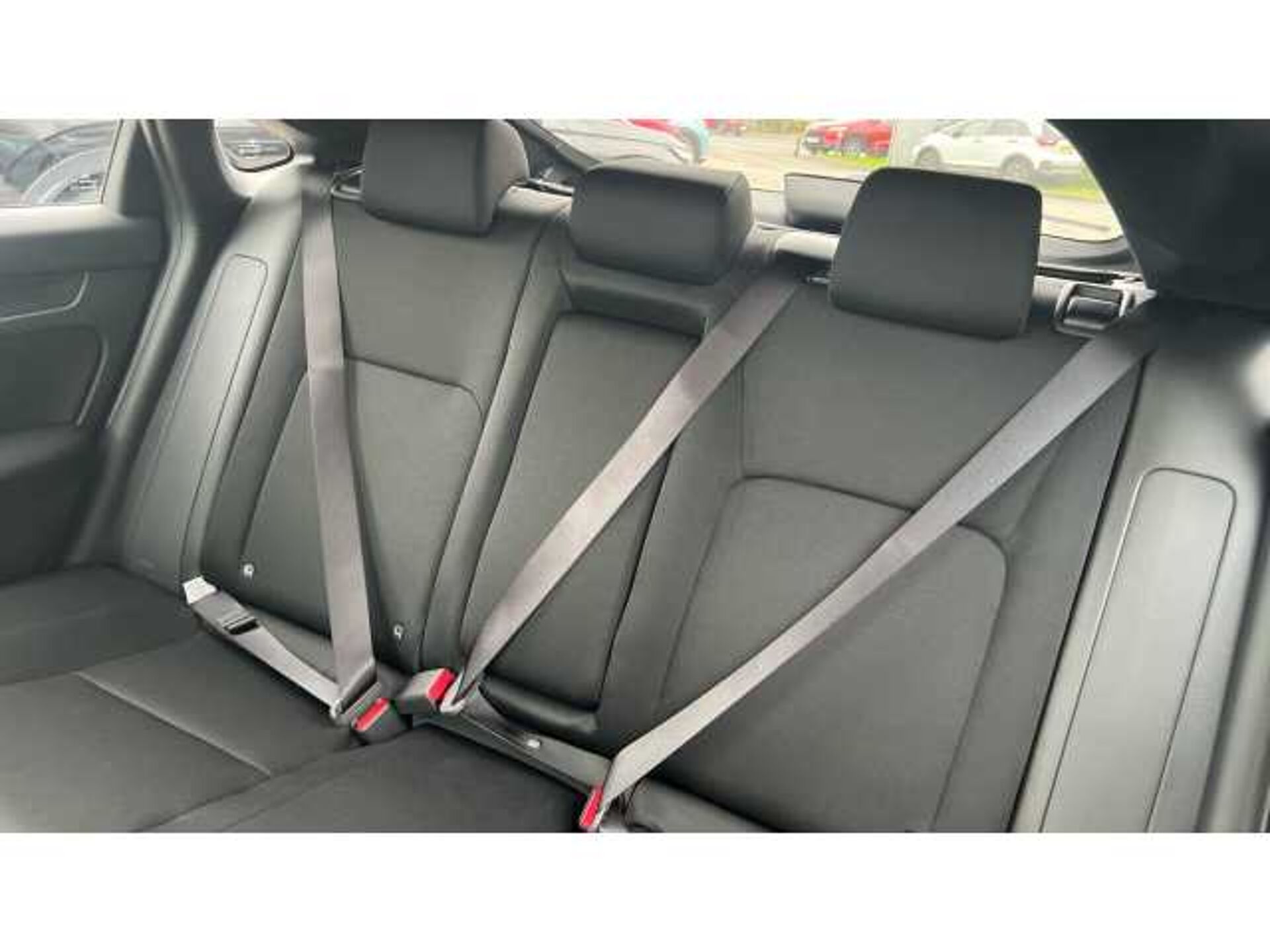 Honda Civic e:HEV Elegance 