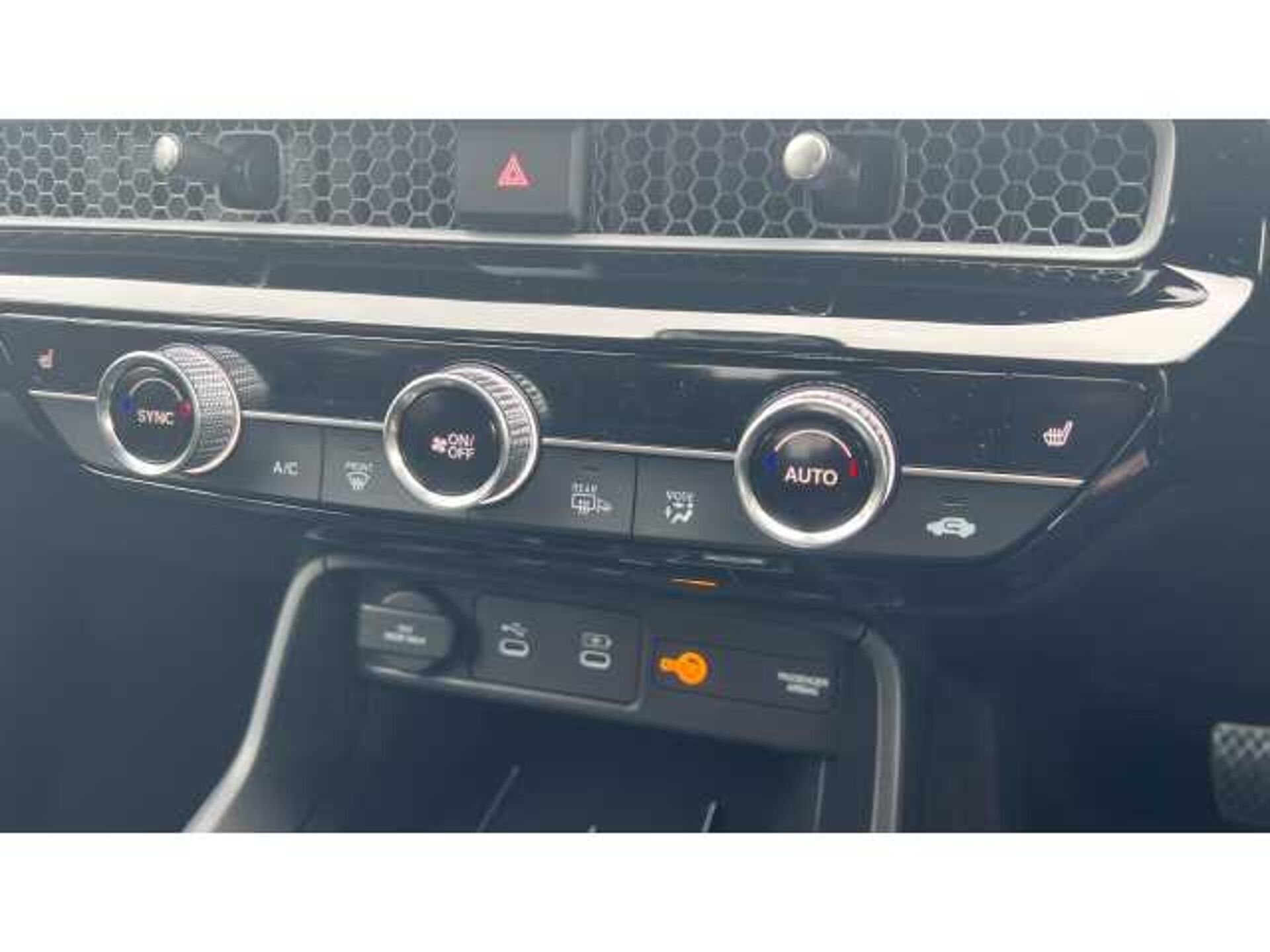 Honda Civic e:HEV Elegance 