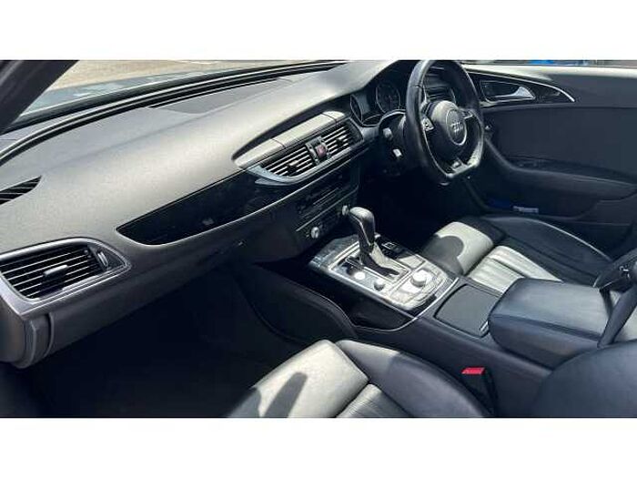 Audi A6 Avant A6 2.0 TDI Ultra Black Edition 5dr S Tronic 