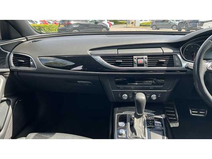 Audi A6 Avant A6 2.0 TDI Ultra Black Edition 5dr S Tronic 