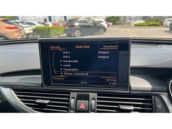 Audi A6 Avant A6 2.0 TDI Ultra Black Edition 5dr S Tronic 