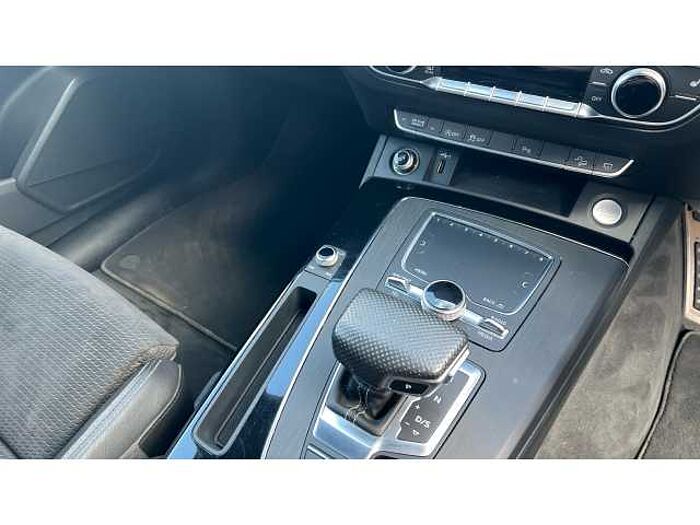 Audi Q5 Q5 45 TFSI Quattro Black Edition 5dr S Tronic 