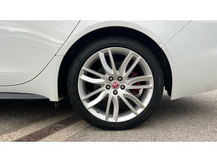 Jaguar XF XF 3.0d V6 S 4dr Auto 