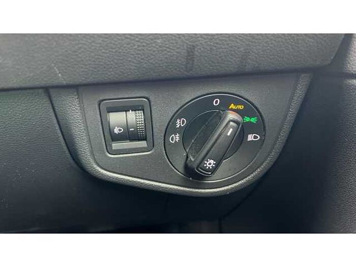 Volkswagen Polo POLO 1.0 TSI 110 R-Line 5dr DSG 