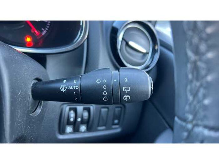 Renault Clio CLIO 0.9 TCE 90 Dynamique S Nav 5dr 