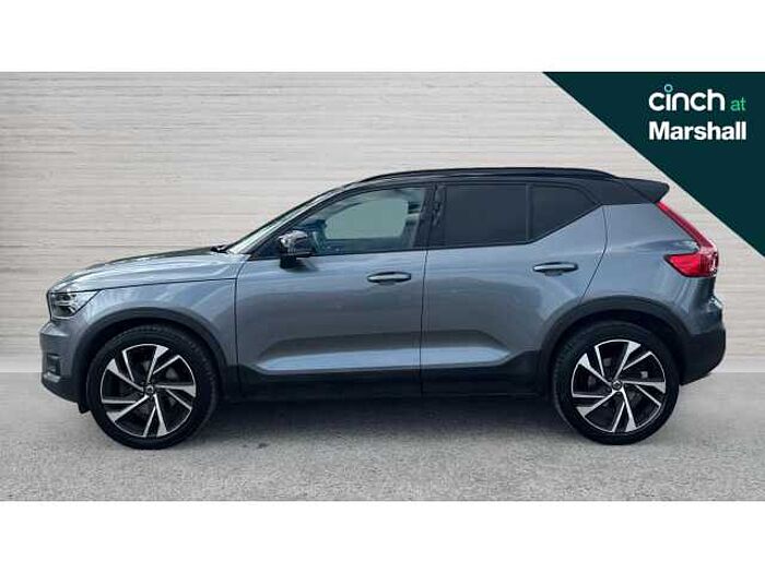 Volvo XC40 XC40 2.0 T4 R DESIGN Pro 5dr AWD Geartronic 