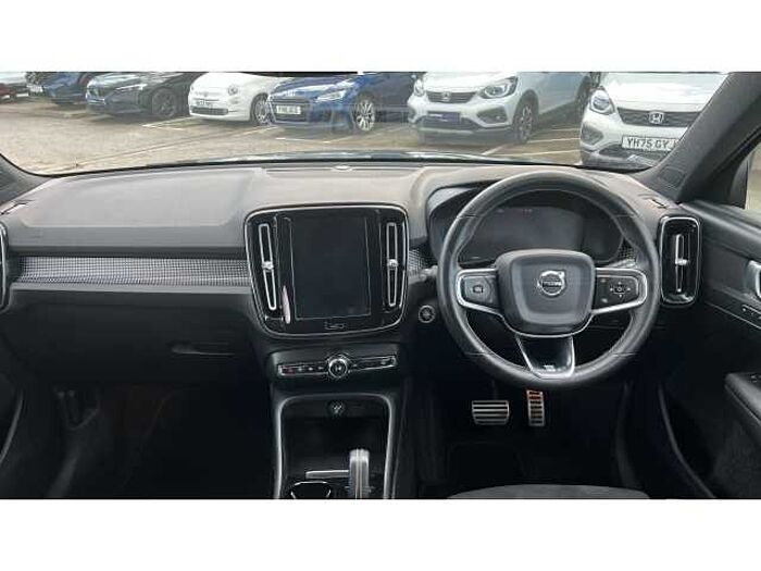 Volvo XC40 XC40 2.0 T4 R DESIGN Pro 5dr AWD Geartronic 