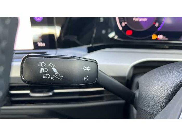 Volkswagen Golf GOLF 1.5 TSI 150 Life 5dr 