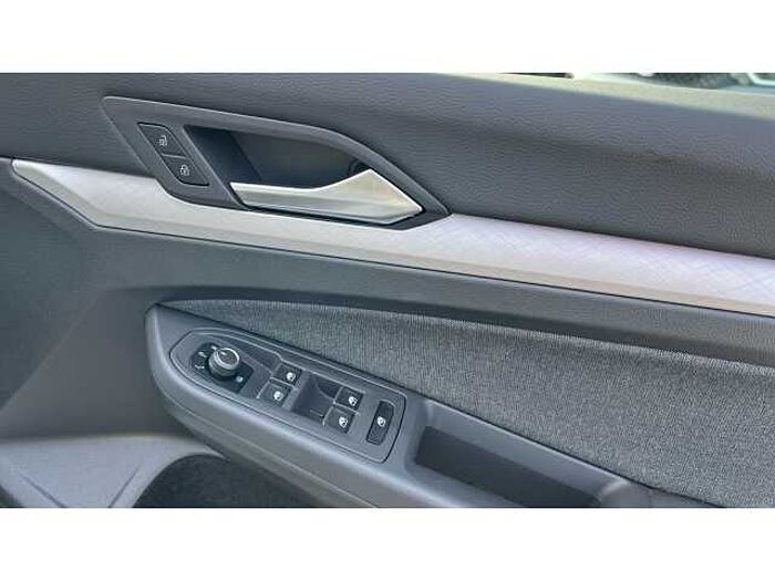 Volkswagen Golf GOLF 1.5 TSI 150 Life 5dr 