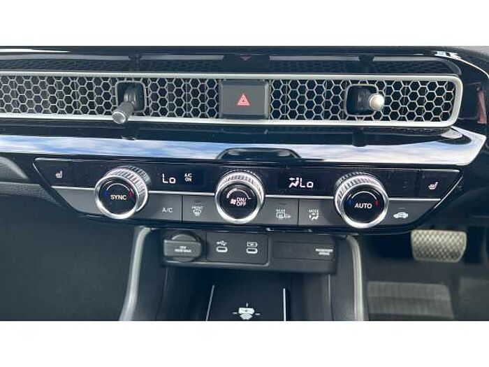 Honda Civic Hybrid 2.0 Ehev Elegance 5Dr CVT Hatchback 