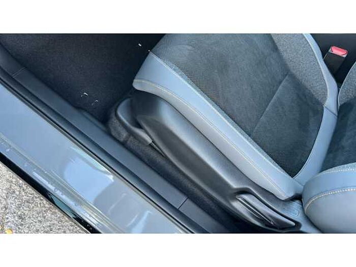 Honda Jazz Hybrid Honda Jazz Hatchback 1.5 i-MMD Hybrid Advance Sport 5dr eCVT 