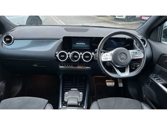 Mercedes-Benz GLA 200 GLA 200d AMG Line 5dr Auto 