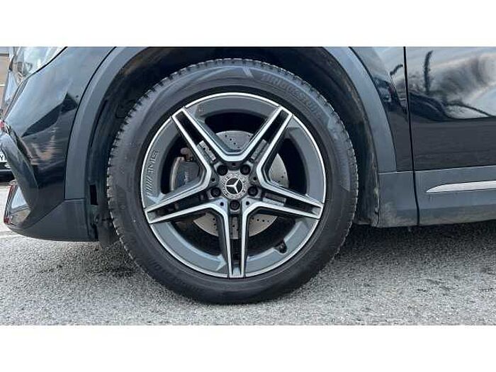 Mercedes-Benz GLA 200 GLA 200d AMG Line 5dr Auto 