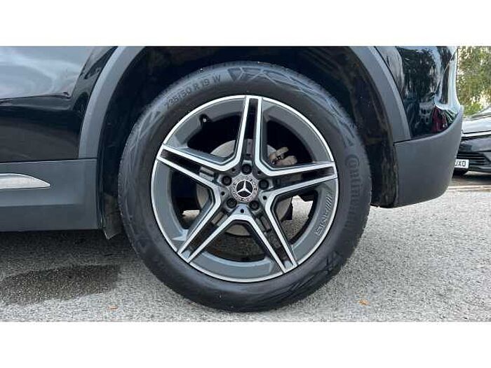 Mercedes-Benz GLA 200 GLA 200d AMG Line 5dr Auto 