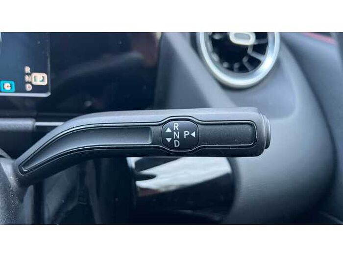 Mercedes-Benz GLA 200 GLA 200d AMG Line 5dr Auto 