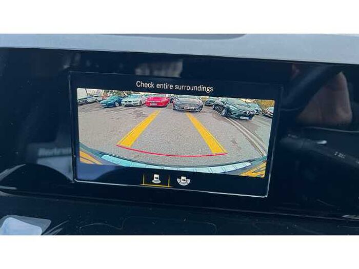 Mercedes-Benz GLA 200 GLA 200d AMG Line 5dr Auto 