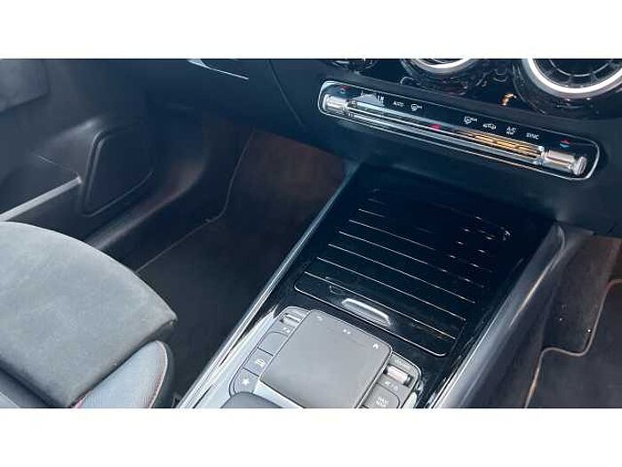 Mercedes-Benz GLA 200 GLA 200d AMG Line 5dr Auto 