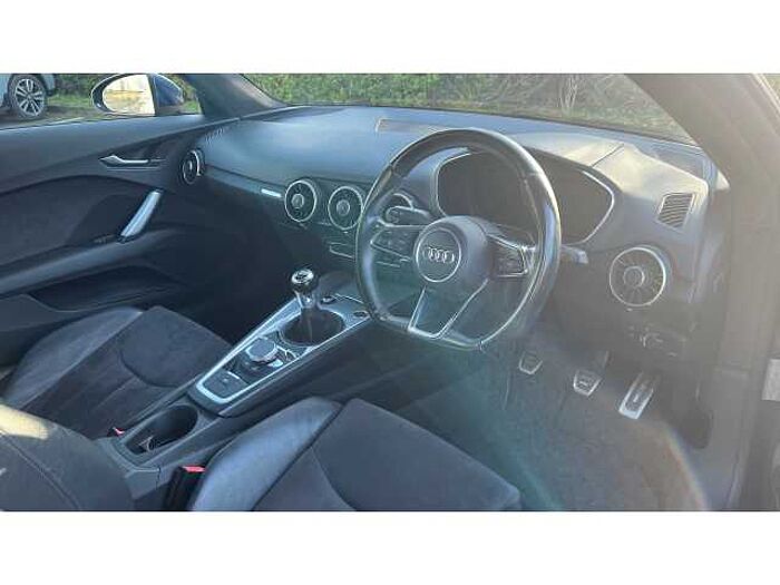 Audi TT TT 1.8T FSI Sport 2dr 