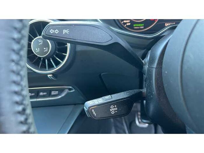 Audi TT TT 1.8T FSI Sport 2dr 