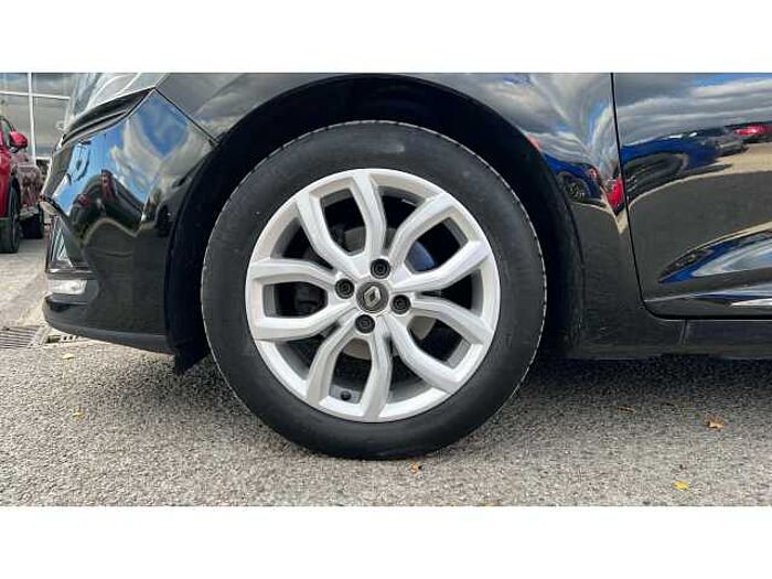 Renault Clio CLIO 1.2 16V Dynamique Nav 5dr 