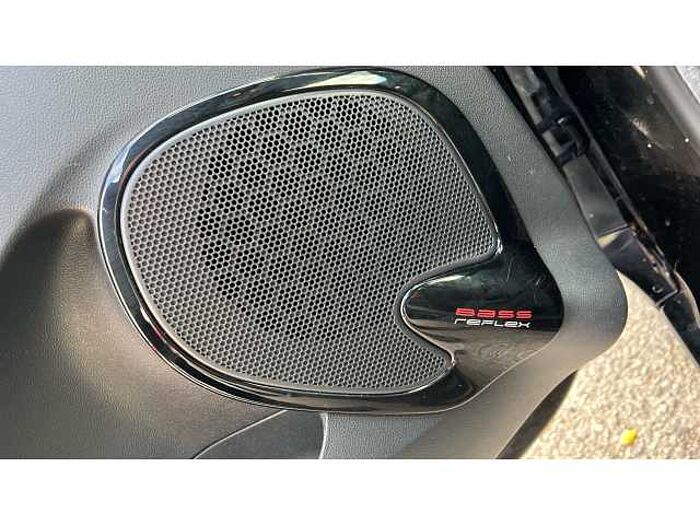 Renault Clio CLIO 1.2 16V Dynamique Nav 5dr 