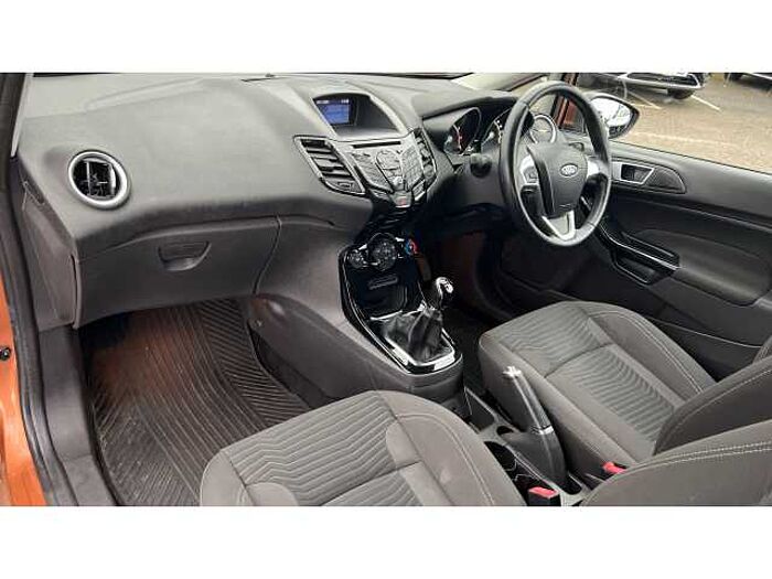 Ford Fiesta FIESTA 1.25 82 Zetec 3dr 