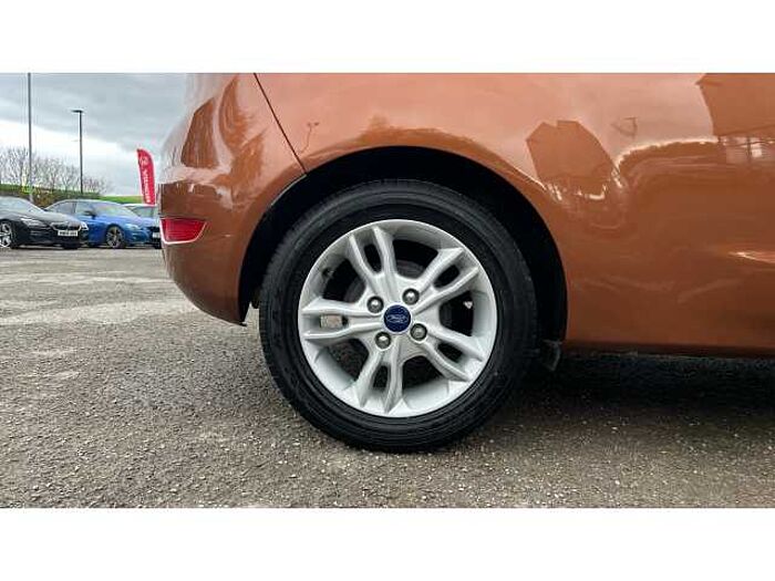 Ford Fiesta FIESTA 1.25 82 Zetec 3dr 