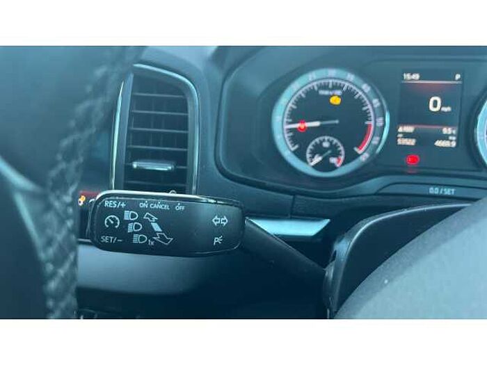 SKODA Karoq KAROQ 2.0 TDI Edition 4x4 5dr DSG 