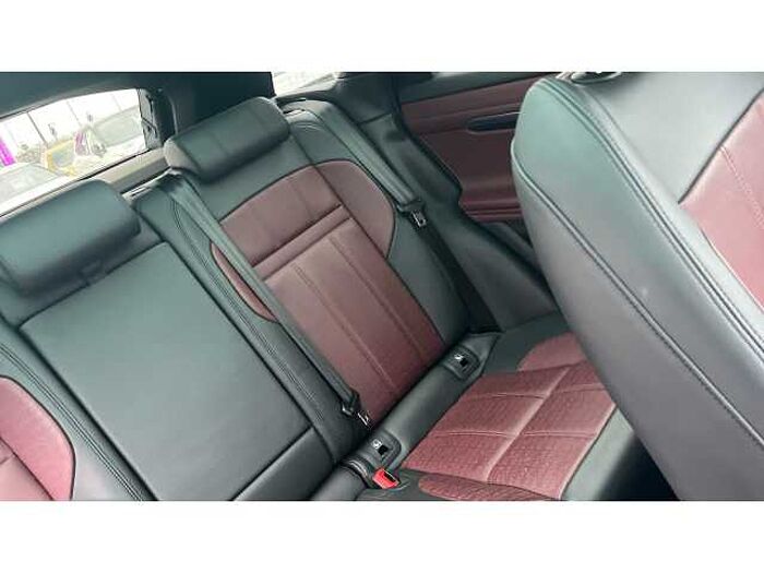 Land Rover Range Rover Evoque RANGE ROVER EVOQUE 2.0 P250 R-Dynamic HSE 5dr Auto 
