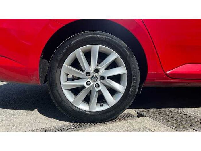 SKODA Superb SUPERB 1.5 TSI SE 5dr 